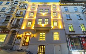 Meroddi Bagdatliyan - 1892 Heritage Rooms By Galata Tower